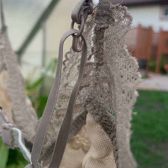 ✨Cute Lacy Grey Bralette Bundle Sale!!✨4/30 - Picture 6 of 8